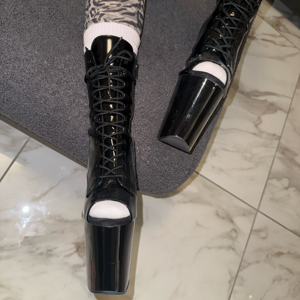 Pleaser Shiny Black Platform Lace-Up Shoes